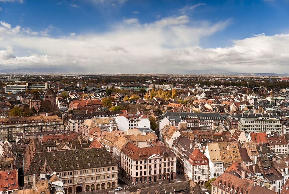 Тучи над Strasbourg'ом встали