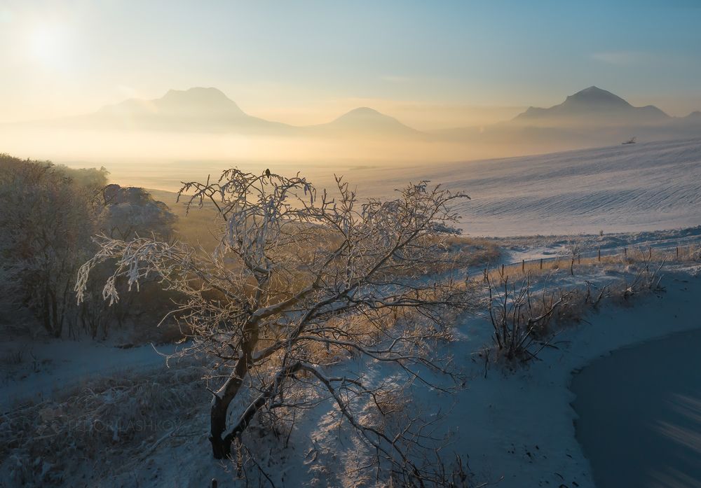 Рассвет над горами Пятигорья