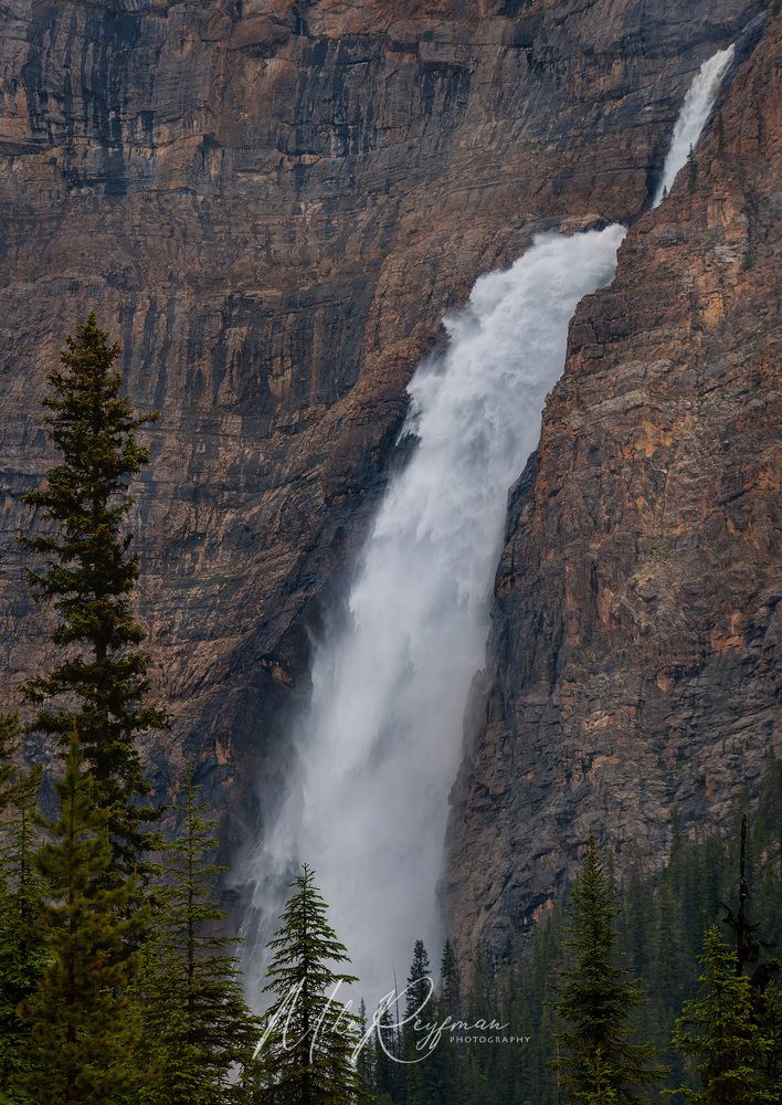 Takakkaw Falls. Yoho National Park, British Columbia, Canada
