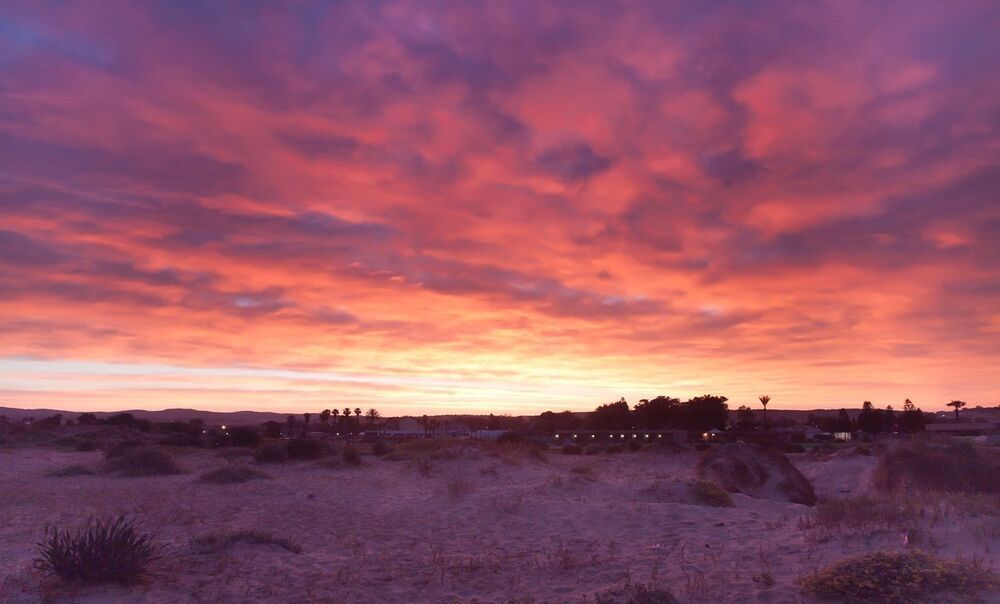 Dawn on a wild beach Hof DOR