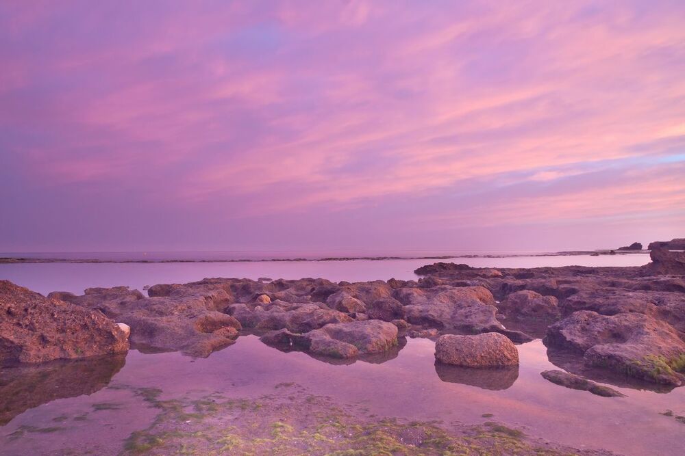 Dawn on a wild beach Hof DOR