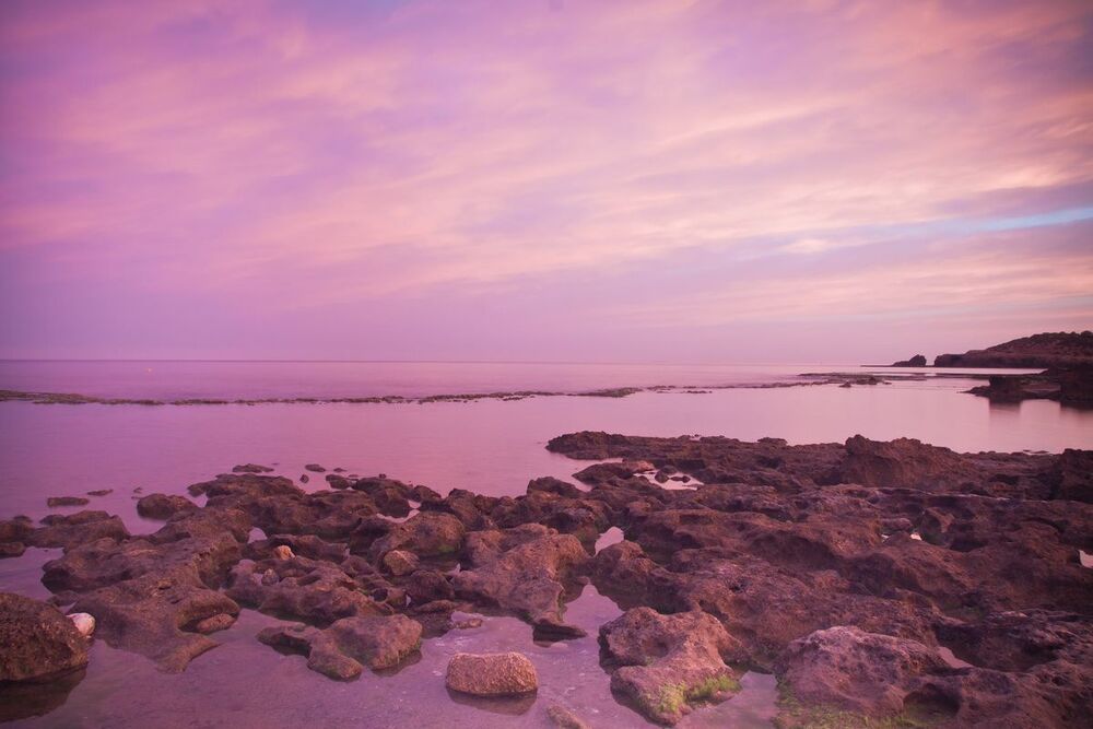Dawn on a wild beach Hof DOR