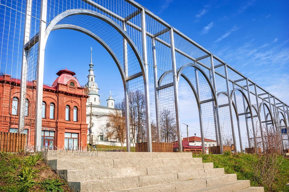 Красные Торговые Ряды в Кинешме