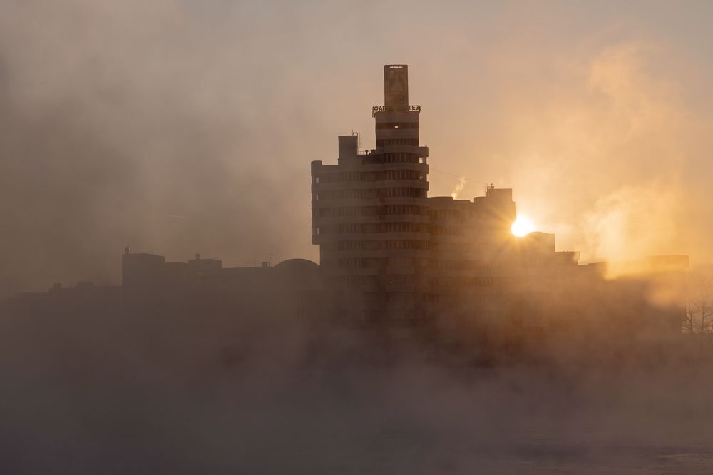 Зимний рассвет у Глазковского моста