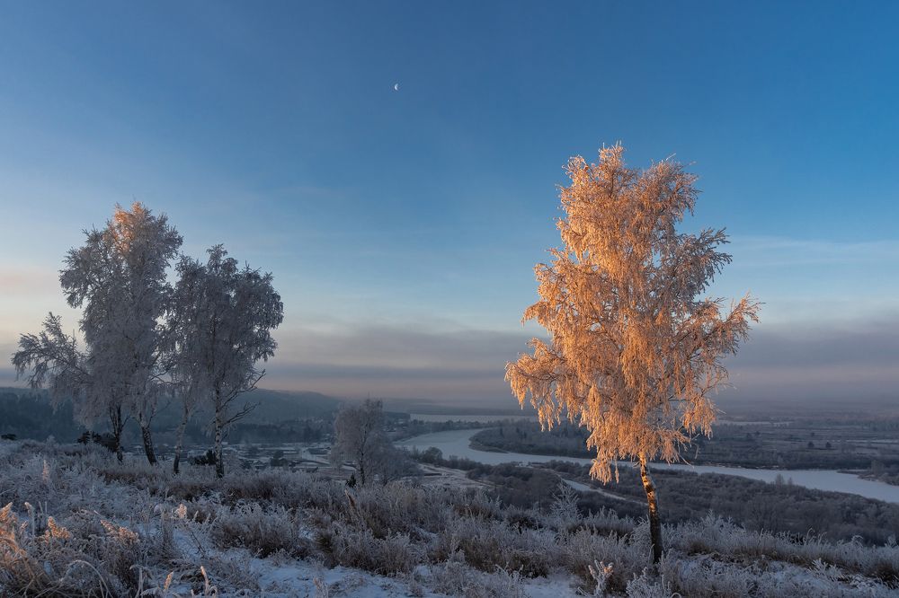 Зимний рассвет с видом на Иркут
