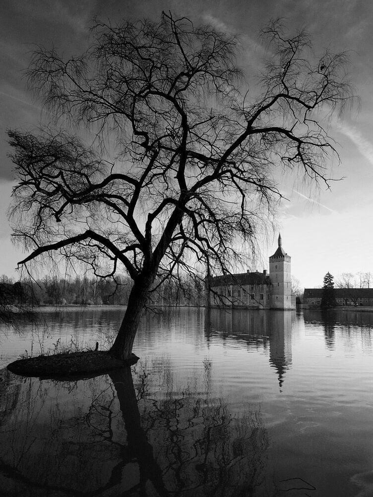 The castle of Horst in the centre of Belgium.The local people say the castle is haunted and the soul of the Lord of Horst comes each night in a carriage pulled by six wild horses. His soul cannot find peace because he murdered a priest.