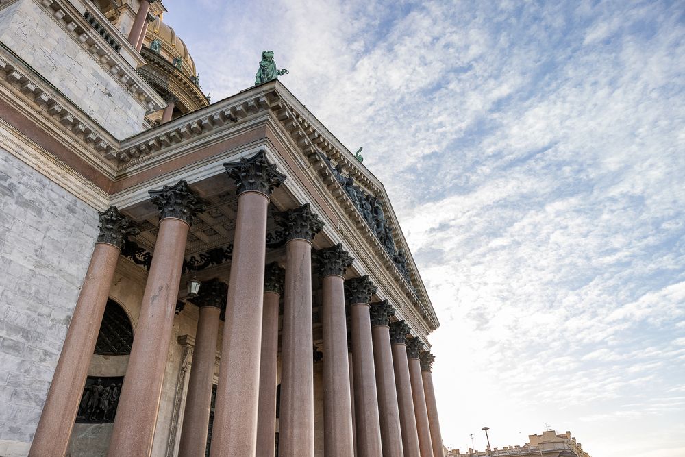 Прогулка по Исаакиевскому собору в Санкт-Петербурге
