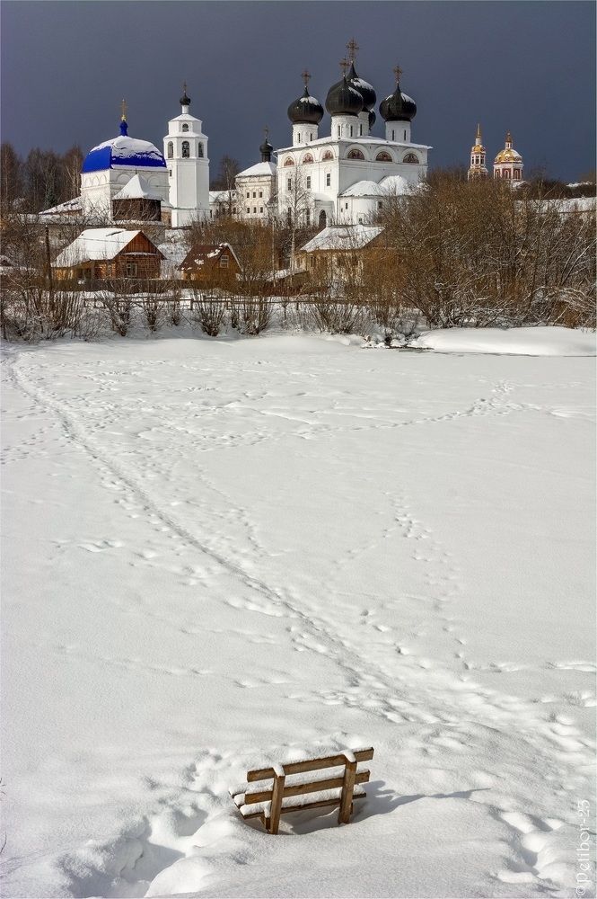 А на том берегу