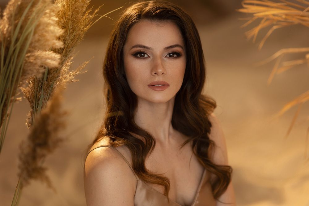 Алина
