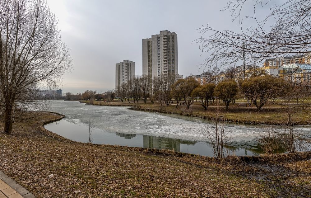 В апрельском парке