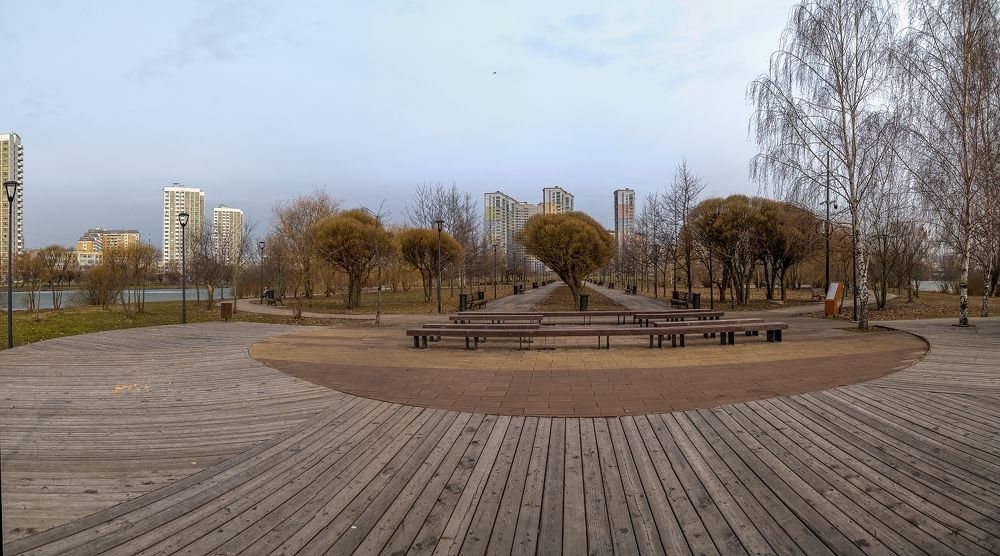 В апрельском парке