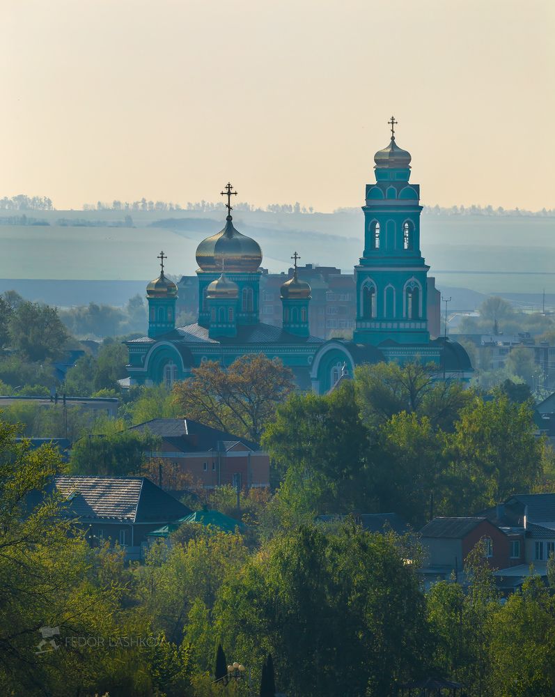 Церковь Троицы Живоначальной в Ровеньках. Ровеньский район.