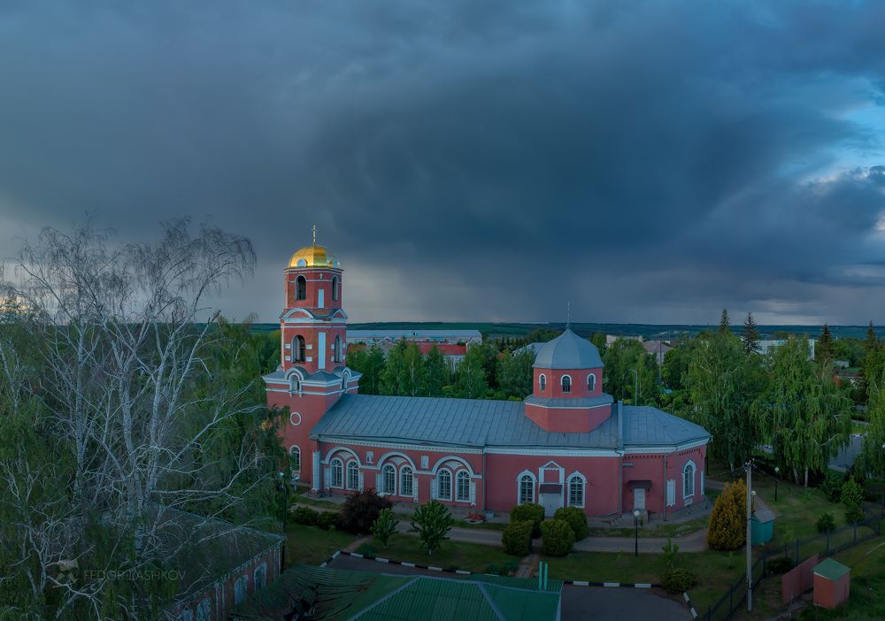 Церковь Илии Пророка в Красном. Красненский район.