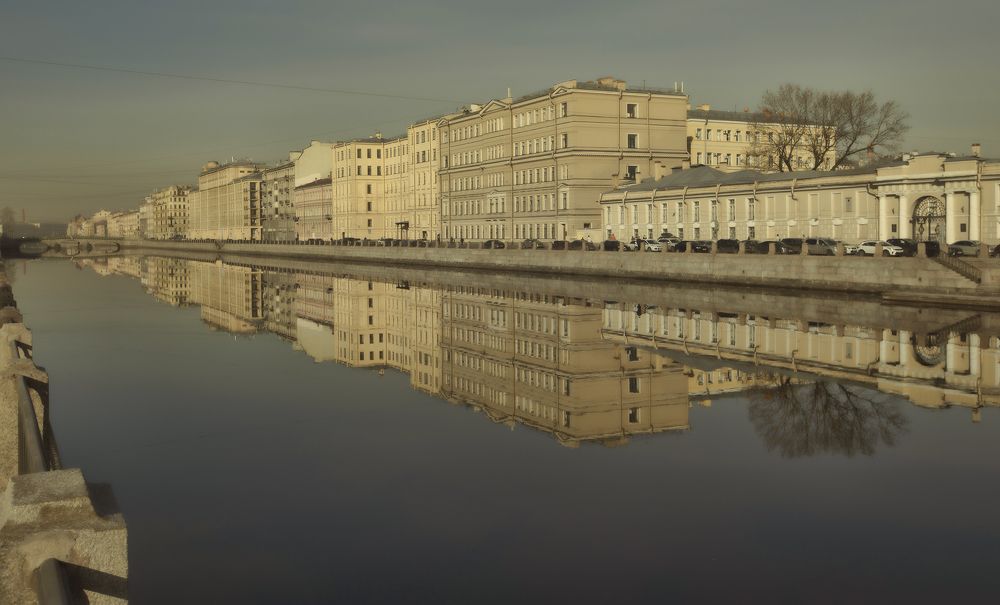 Апрельская  Фонтанка