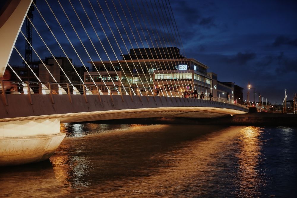Samuel Beckett Bridge