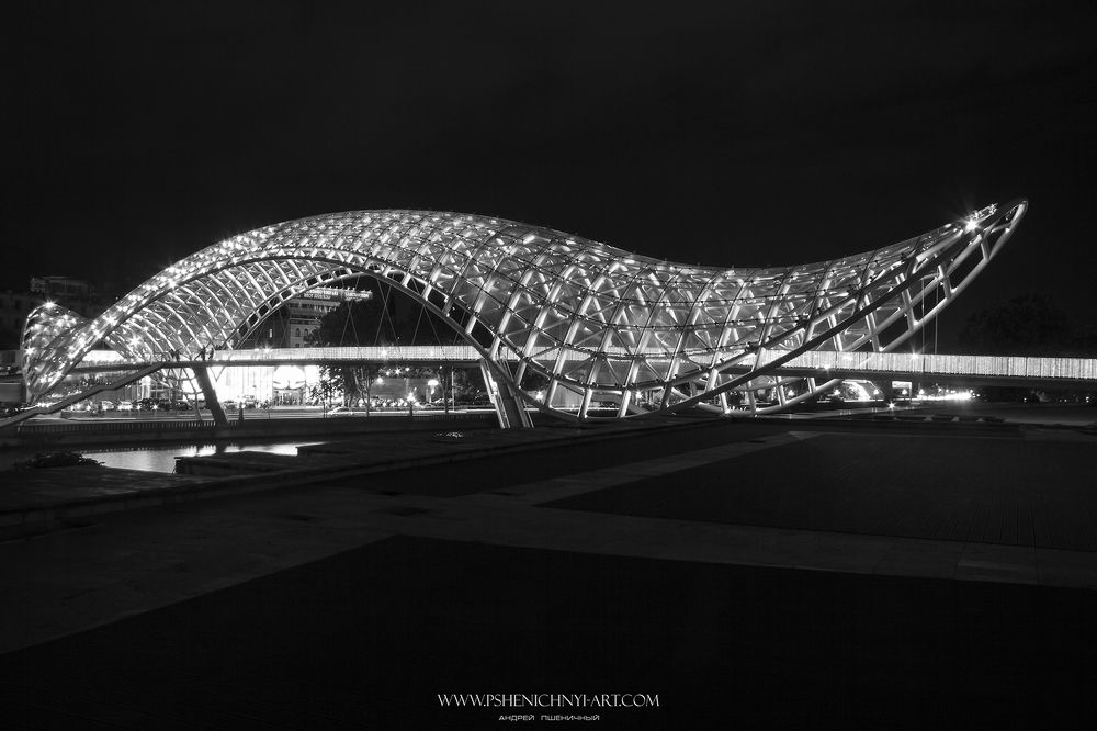 Мост Мира