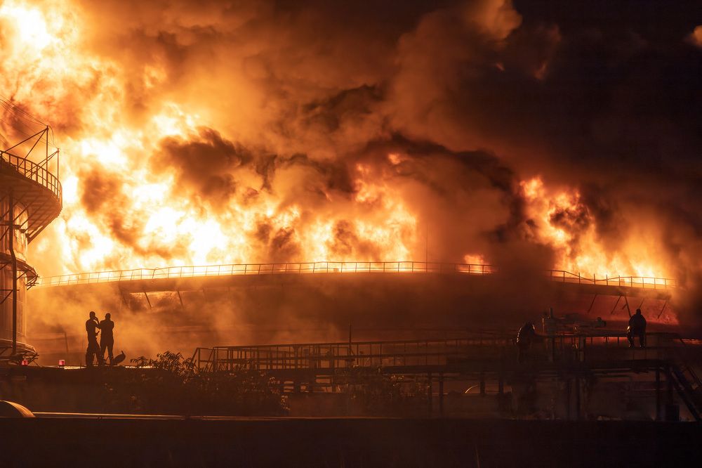 Explosi&oacute;n de Base de Supertanqueros de Matanzas