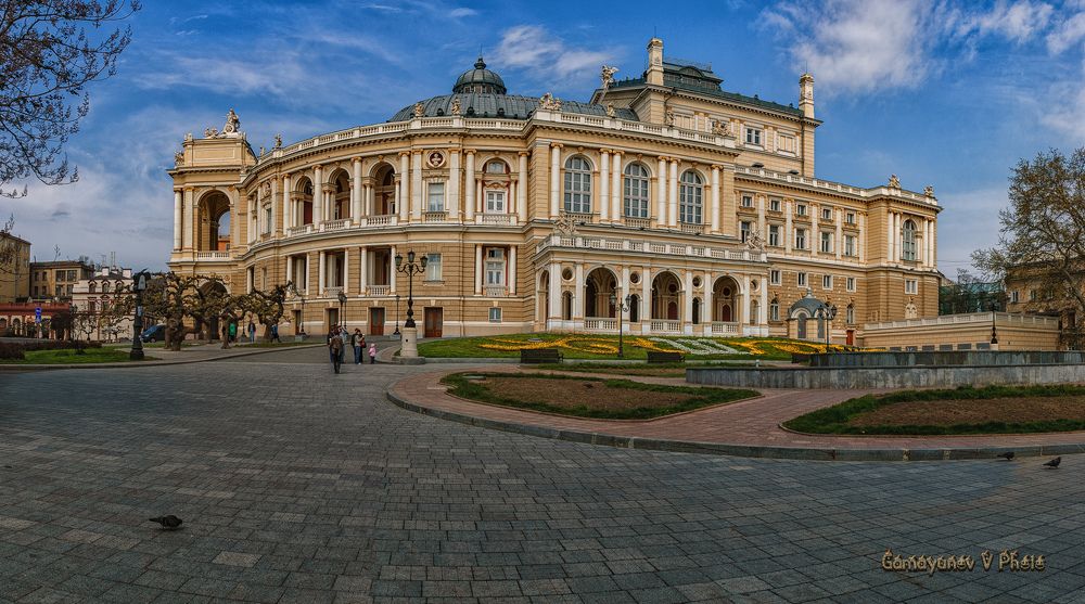 Одесский оперный театр