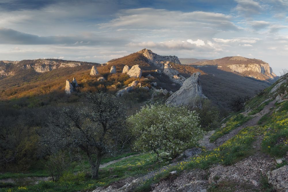 Скалы Тышлар. Весеннее.