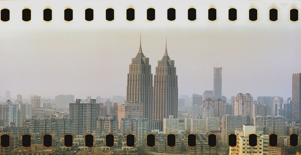 Shanghai Perspectives: Captivating Panoramas of a Vibrant Megacity