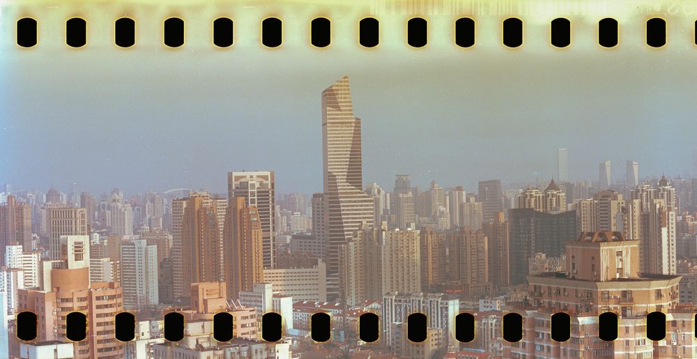 Shanghai Perspectives: Captivating Panoramas of a Vibrant Megacity