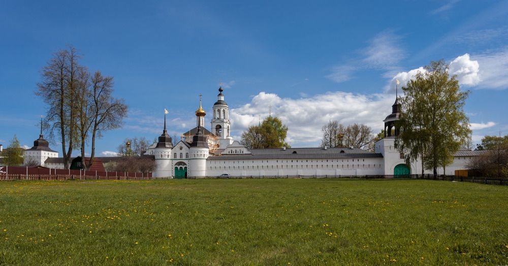 Свято-Введенский Толгский женский монастырь