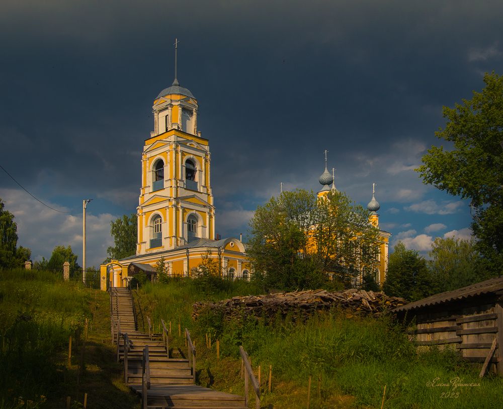 г. Кологрив, Собор Успения Пресвятой Богородицы