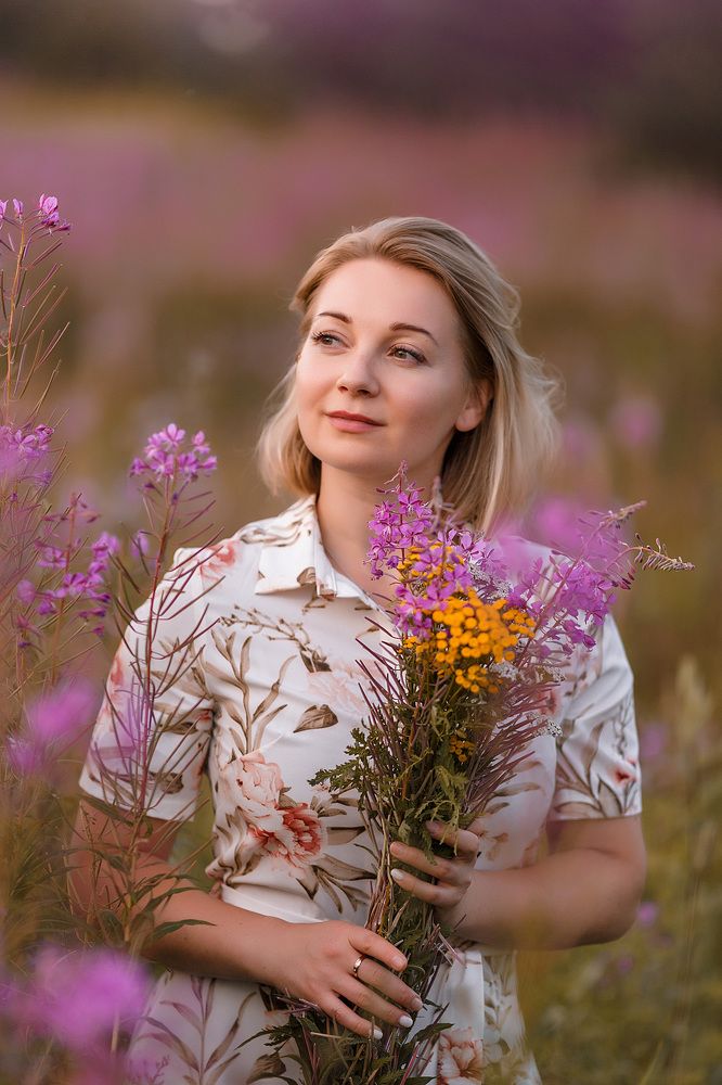 Маленькая луговая мисс и счастливые родители
