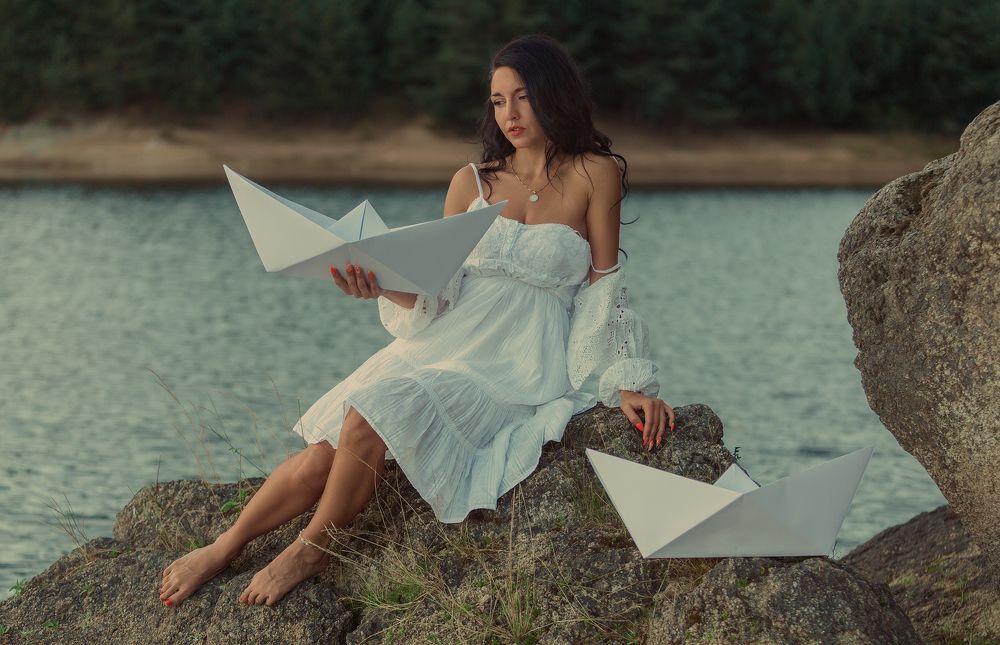 Paper boats