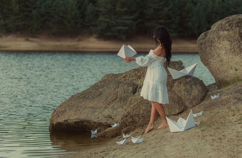 Paper boats
