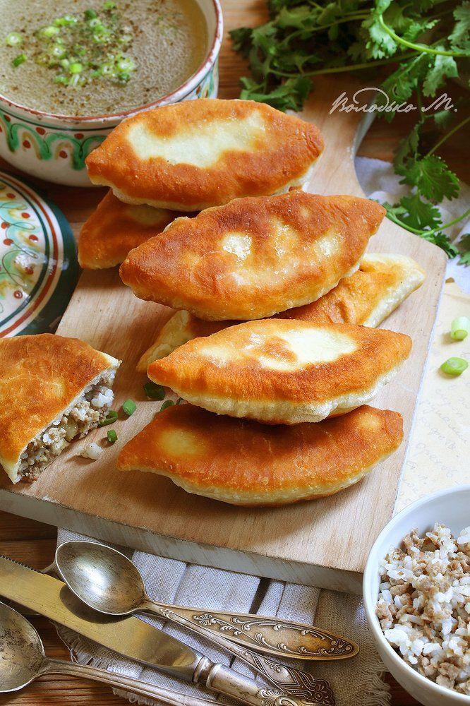 Пирожки с мясом и рисом