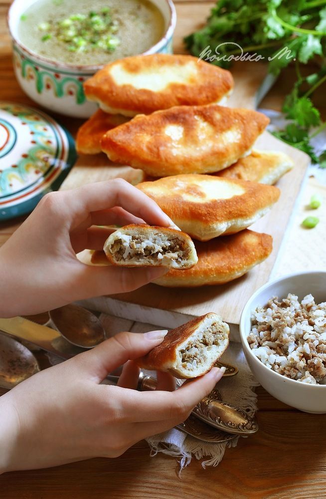 Пирожки с мясом и рисом