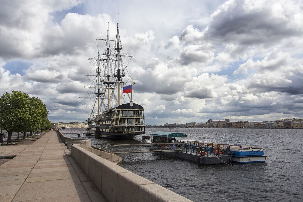 "Июль в Петербурге" (часть 1)