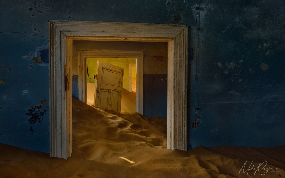Sands and Doors of Time