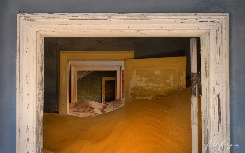 Sands and Doors of Time