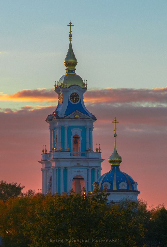 Вечер в городе. Сентябрь