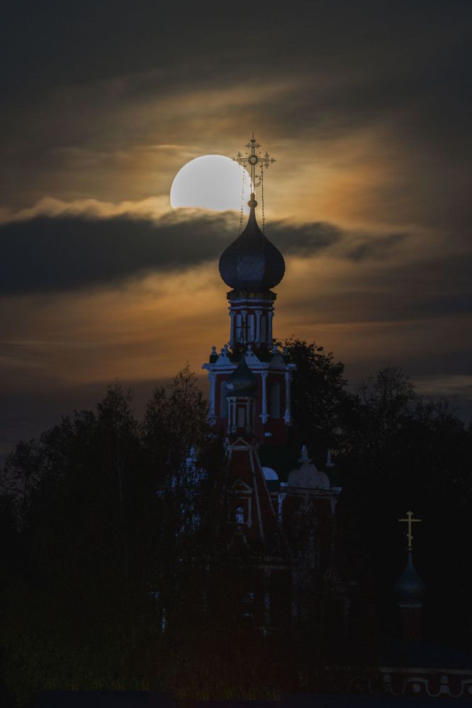 Гоголевская ночь