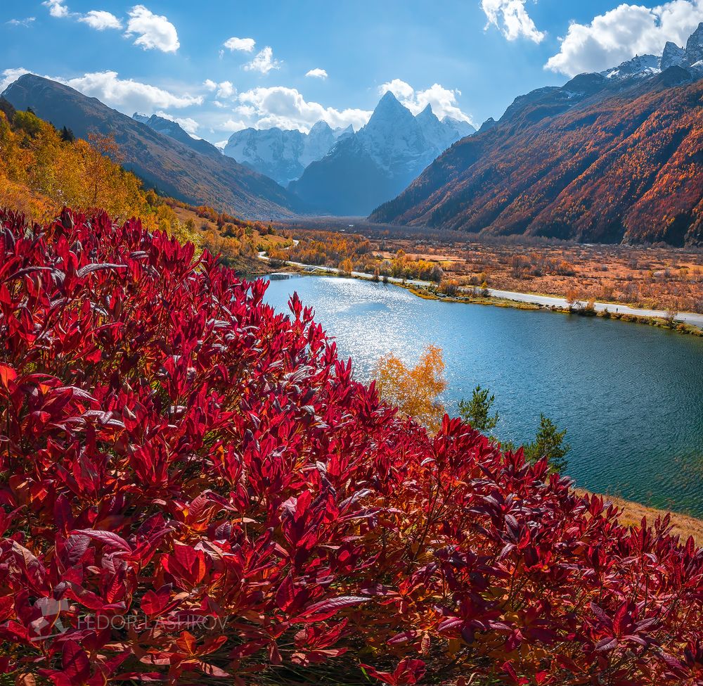 Осень на берегу озера Туманлы-Кёль