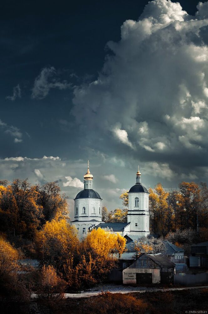 Женский епархиальный монастырь.