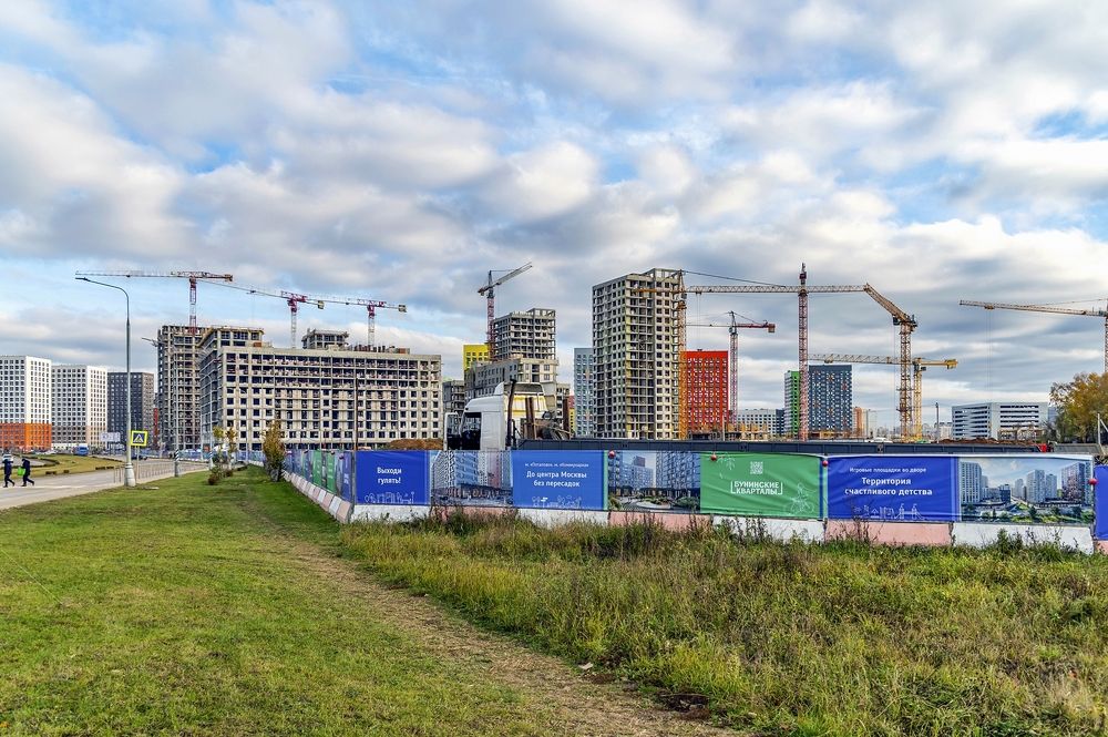 Новая Москва строится