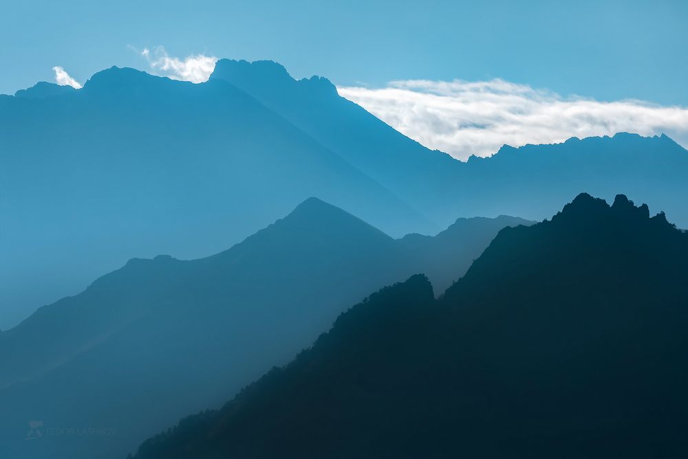 Прозрачная синева