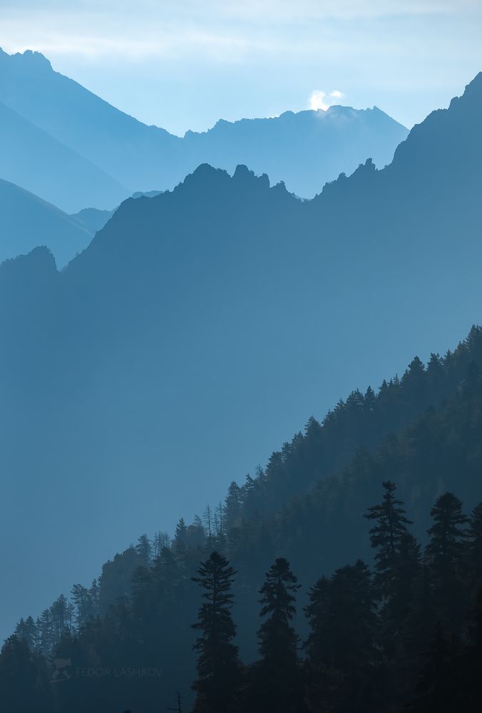 Прозрачная синева