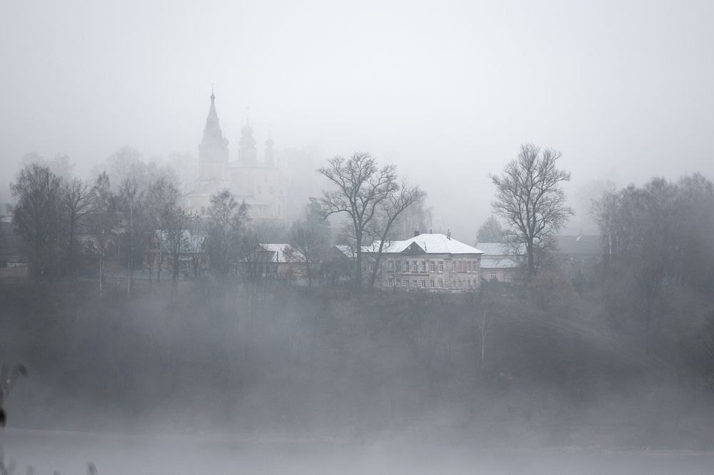 Писано туманом по волжским берегам