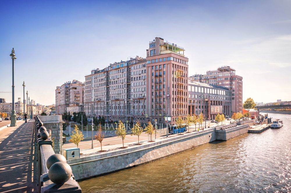 Московский Кремль и Дом на Набережной
