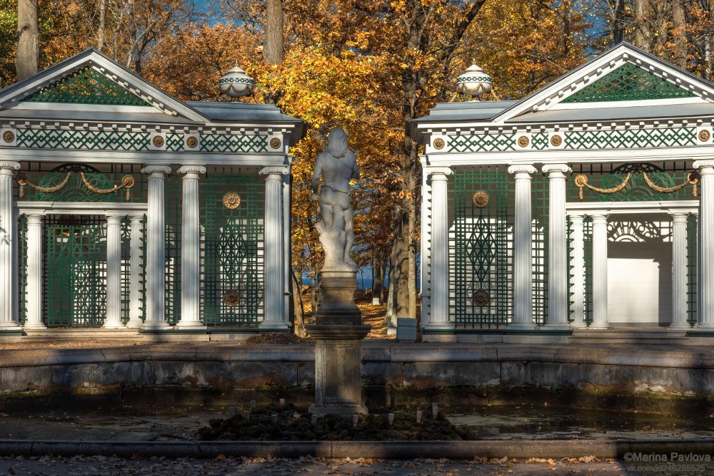 Фонтан" Адам". Марлинская аллея. Нижний парк