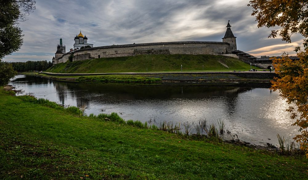 Устье Псковы у псковского крома