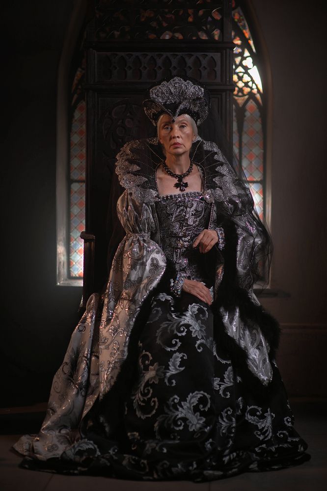 Екатерина Медичи. Черная королева.