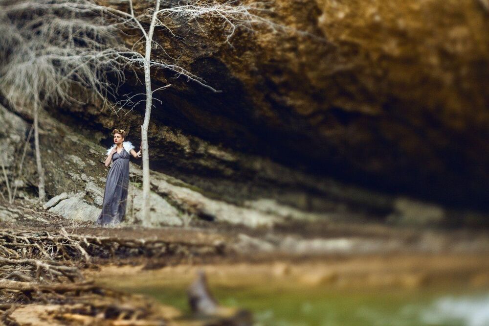 Location shoot у водопада