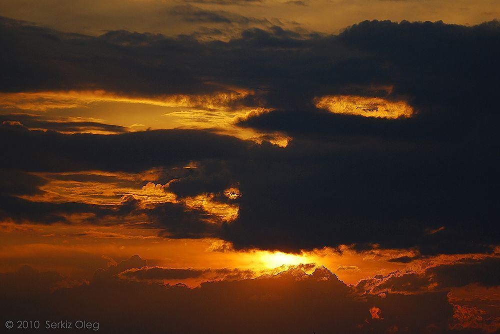 SUNSETS Moments