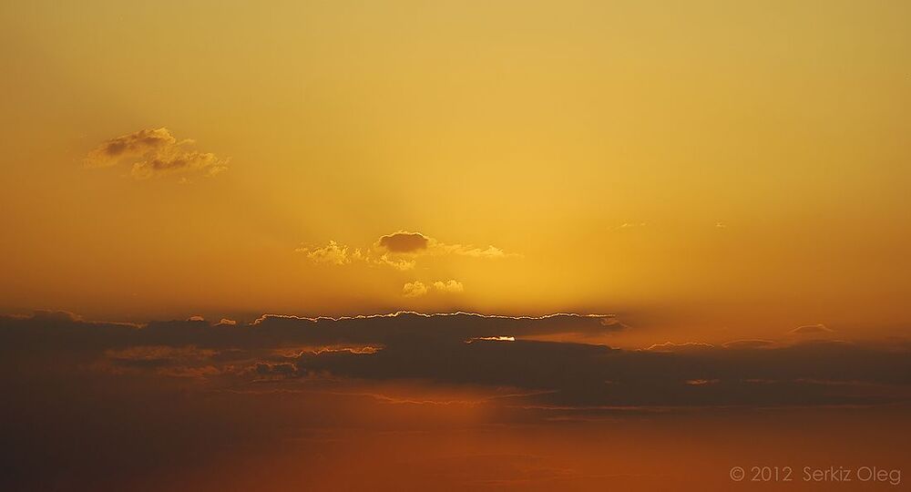 SUNSETS Moments